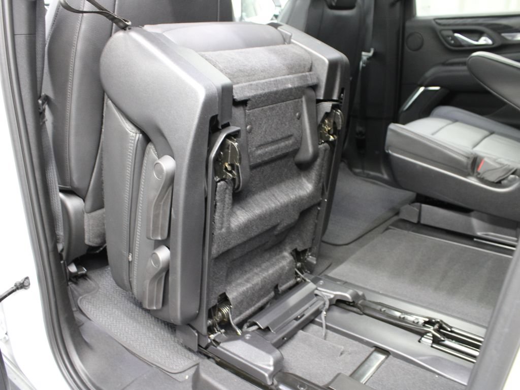 Used 2024 GMC Yukon XL Denali w/ Denali Reserve Package AWD/4WD image 73