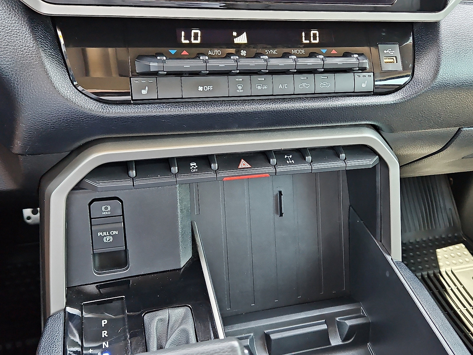 Used 2024 Toyota Tundra SR5 image 13