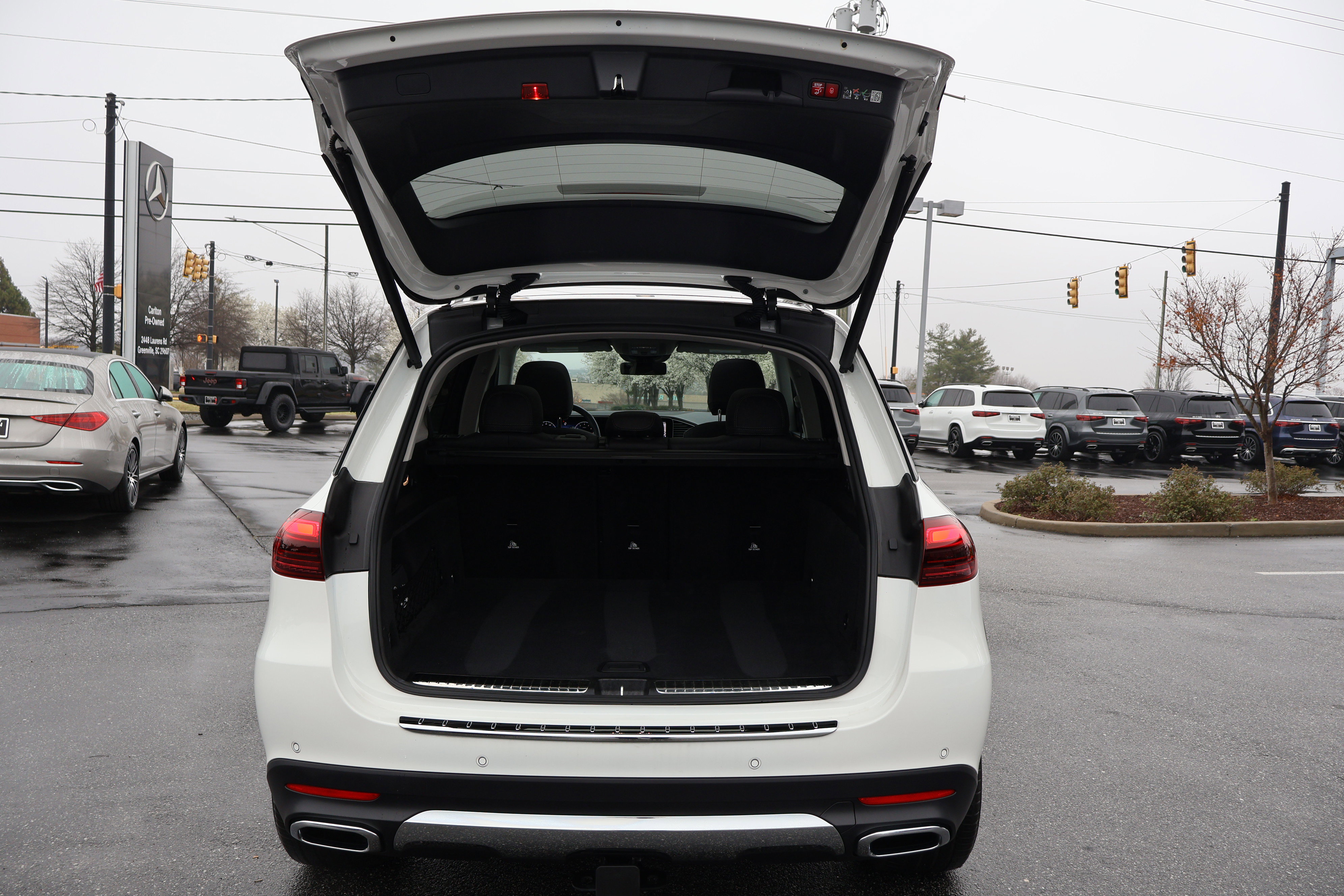 Used 2025 Mercedes-Benz GLE 350 4MATIC image 21