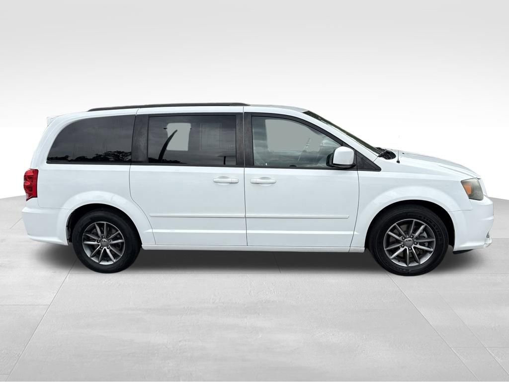 Used 2014 Dodge Grand Caravan R/T w/ Safety Sphere Group FWD image 6