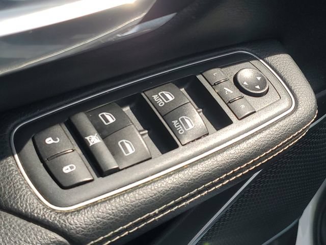 Used 2020 RAM 1500 Laramie w/ Sport Appearance Package AWD/4WD image 16