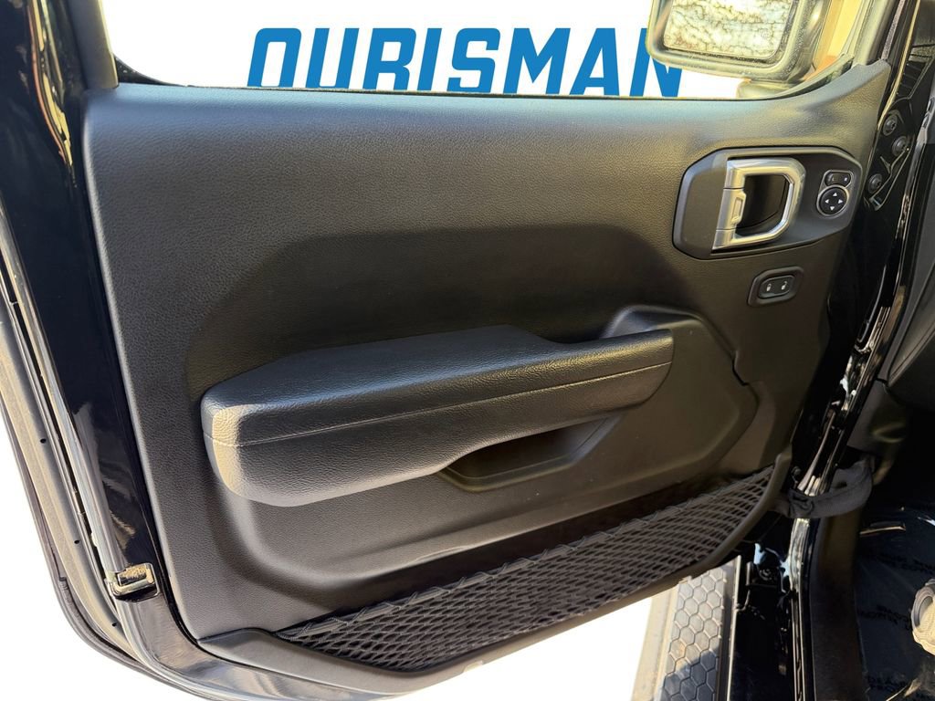 Used 2022 Jeep Wrangler Unlimited Sport image 17