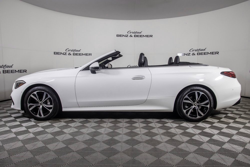 Used 2025 Mercedes-Benz CLE 300 4MATIC Cabriolet image 6