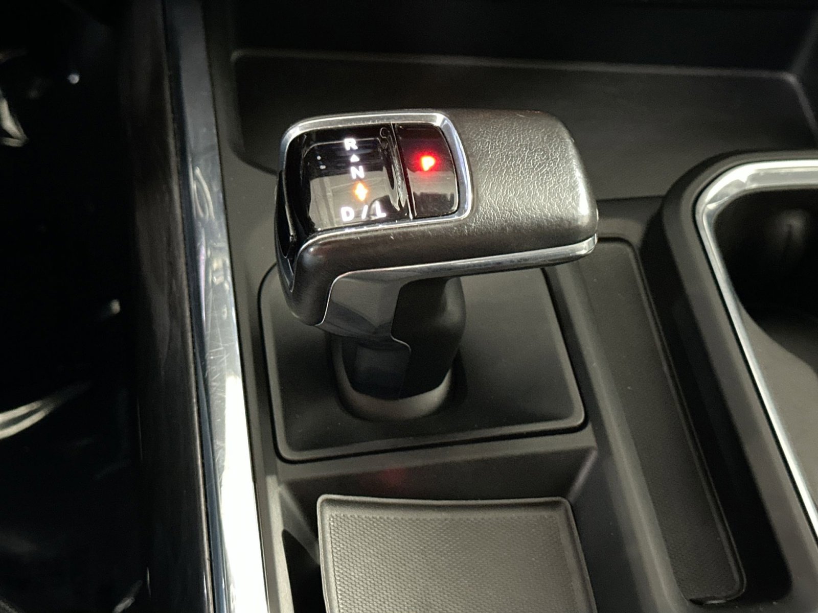 Used 2022 Chevrolet Silverado 1500 LTZ image 30