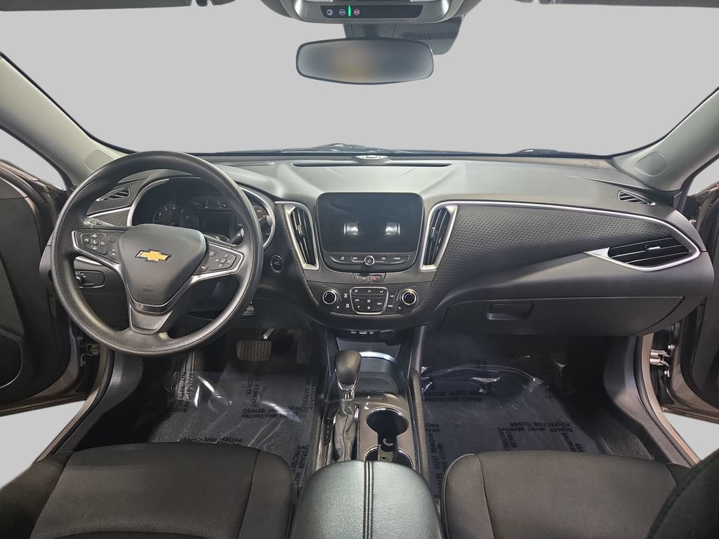Used 2023 Chevrolet Malibu LT FWD image 10