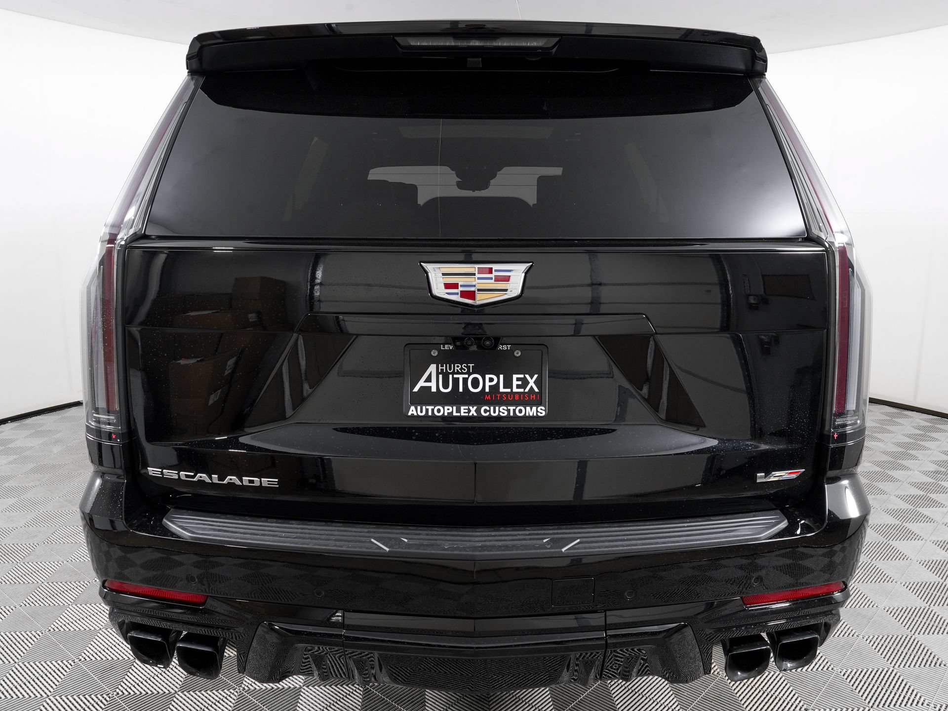 Used 2026 Cadillac Escalade V AWD/4WD image 6