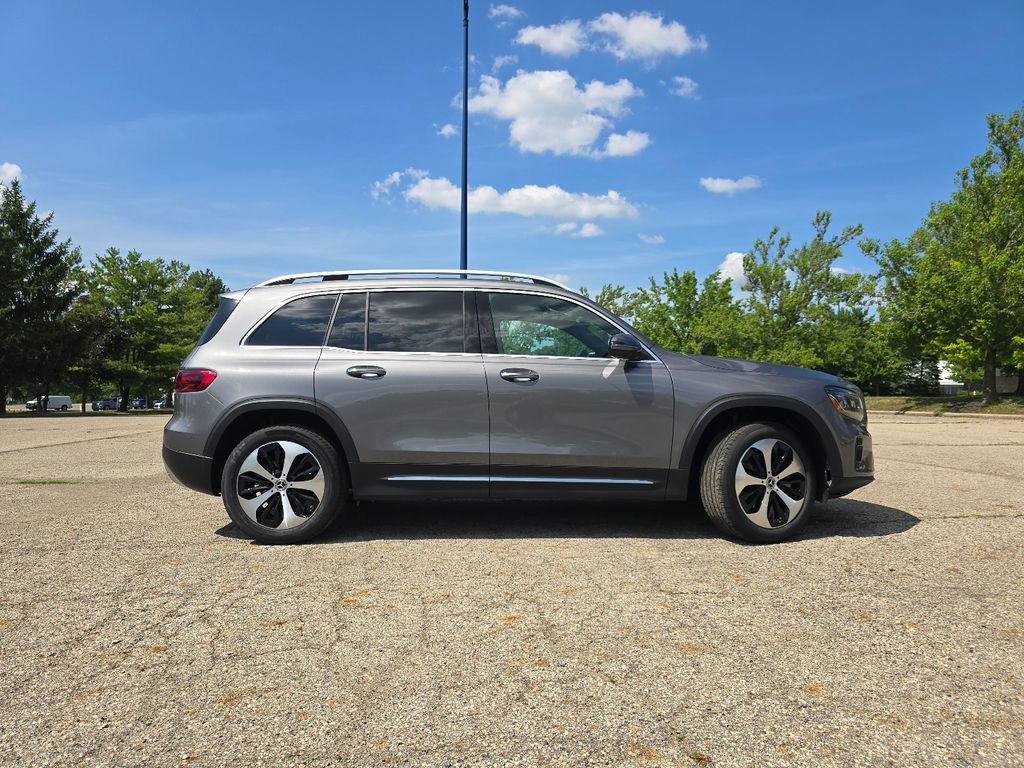 New 2026 Mercedes-Benz GLB 250 4MATIC image 17