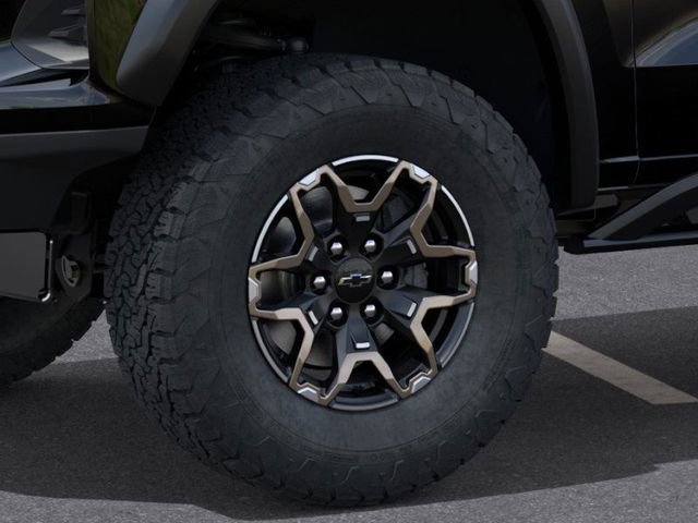 New 2026 Chevrolet Colorado ZR2 w/ Technology Package AWD/4WD image 11