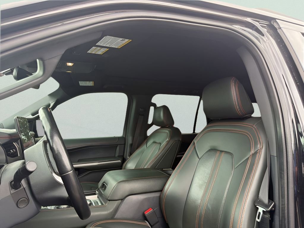 Used 2022 Ford Expedition Timberline image 6