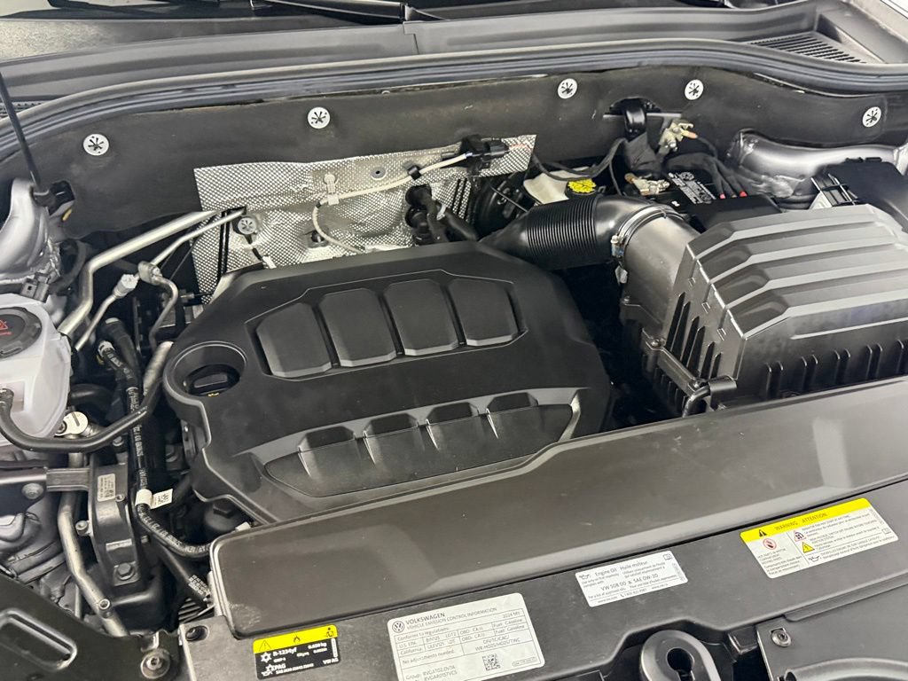 Used 2024 Volkswagen Atlas SEL AWD/4WD image 36