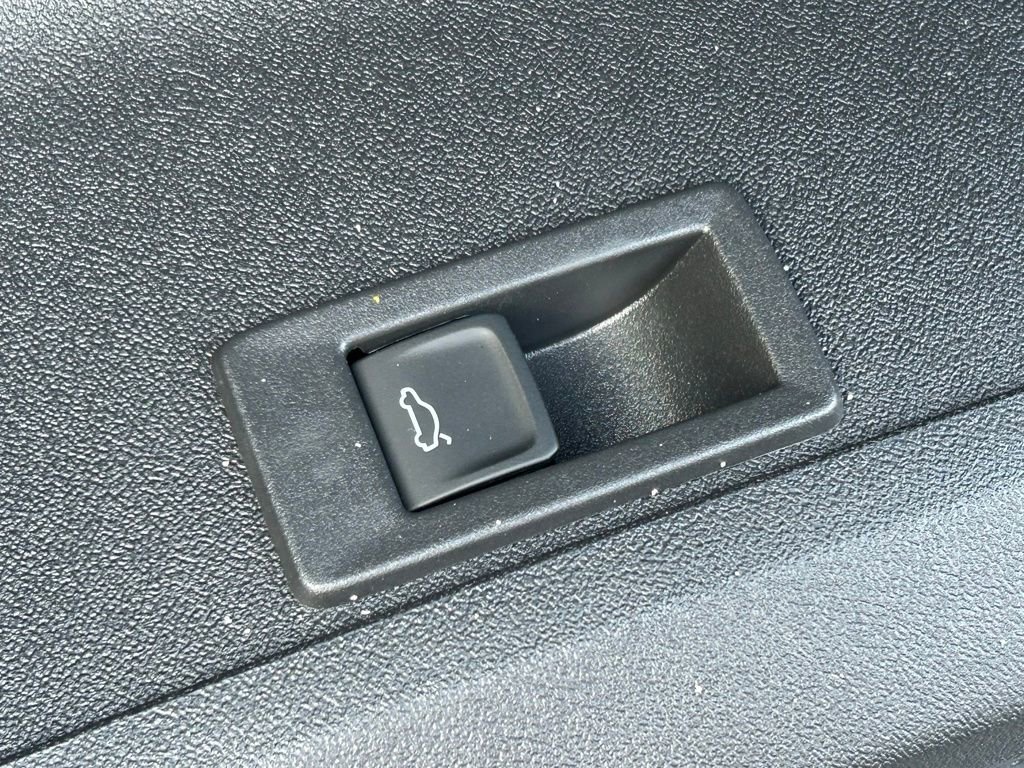 New 2025 Audi Q5 Premium Plus image 65