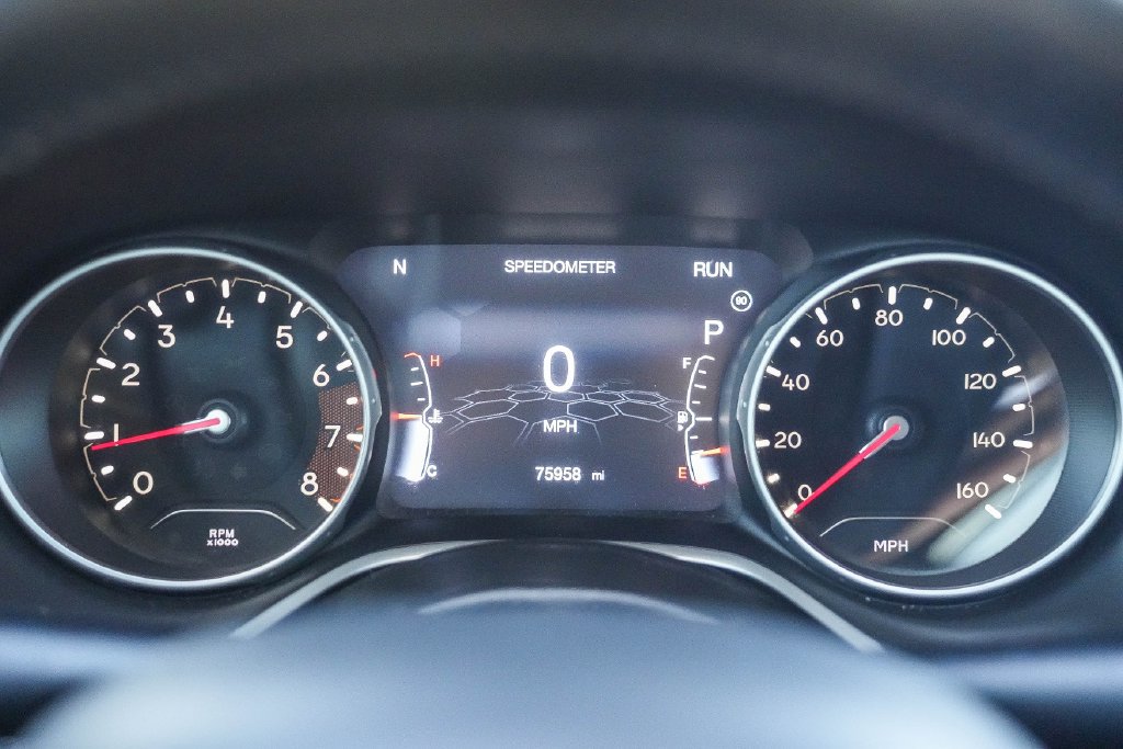 Used 2019 Jeep Compass Latitude FWD image 27