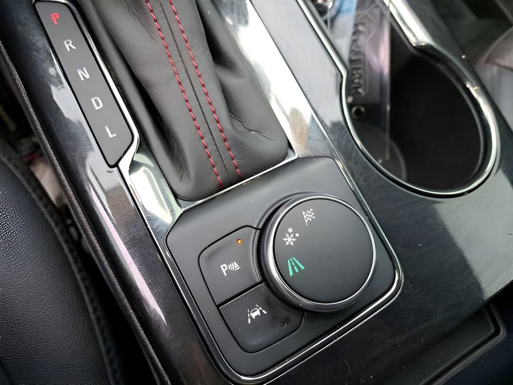 Used 2024 Chevrolet Blazer RS w/ Driver Confidence II Package image 31