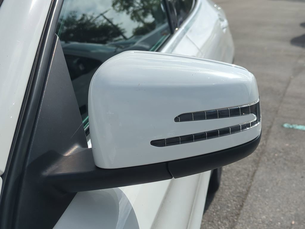 Used 2019 Mercedes-Benz GLA 250 image 13