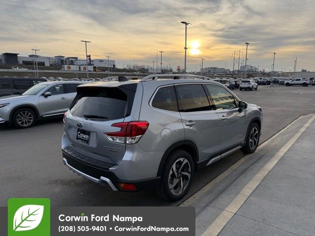 Used 2024 Subaru Forester Touring image 6