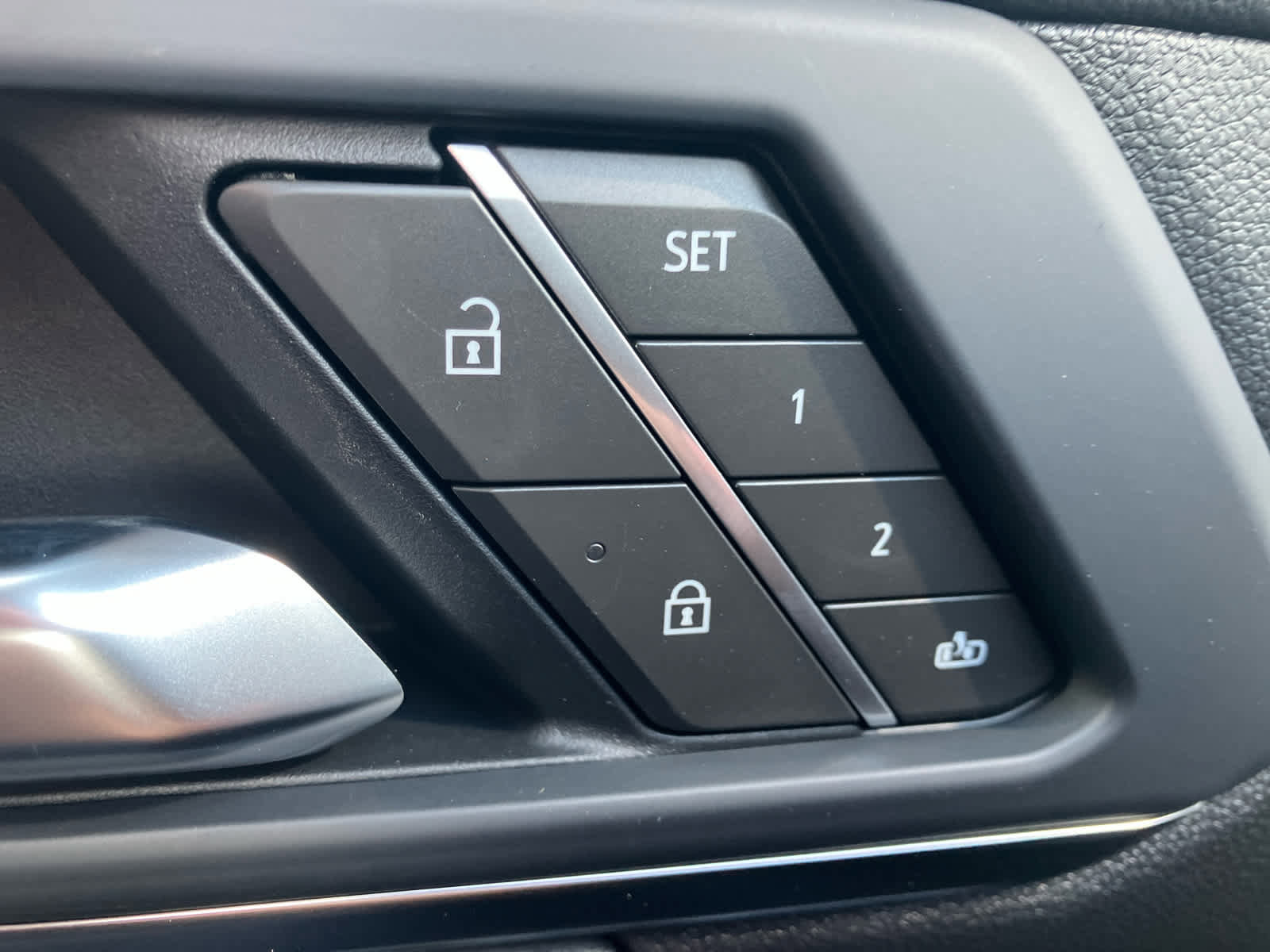 New 2026 GMC Terrain Elevation w/ Elevation Premium Package image 12