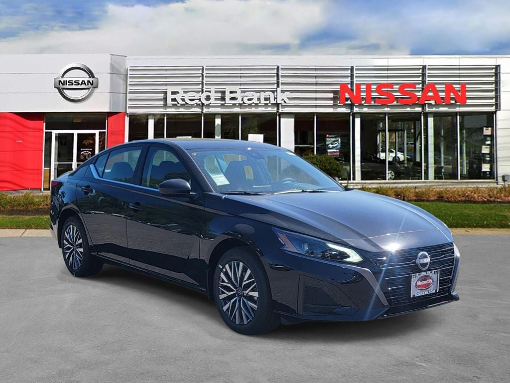 New 2026 Nissan Altima 2.5 SV AWD/4WD image 1
