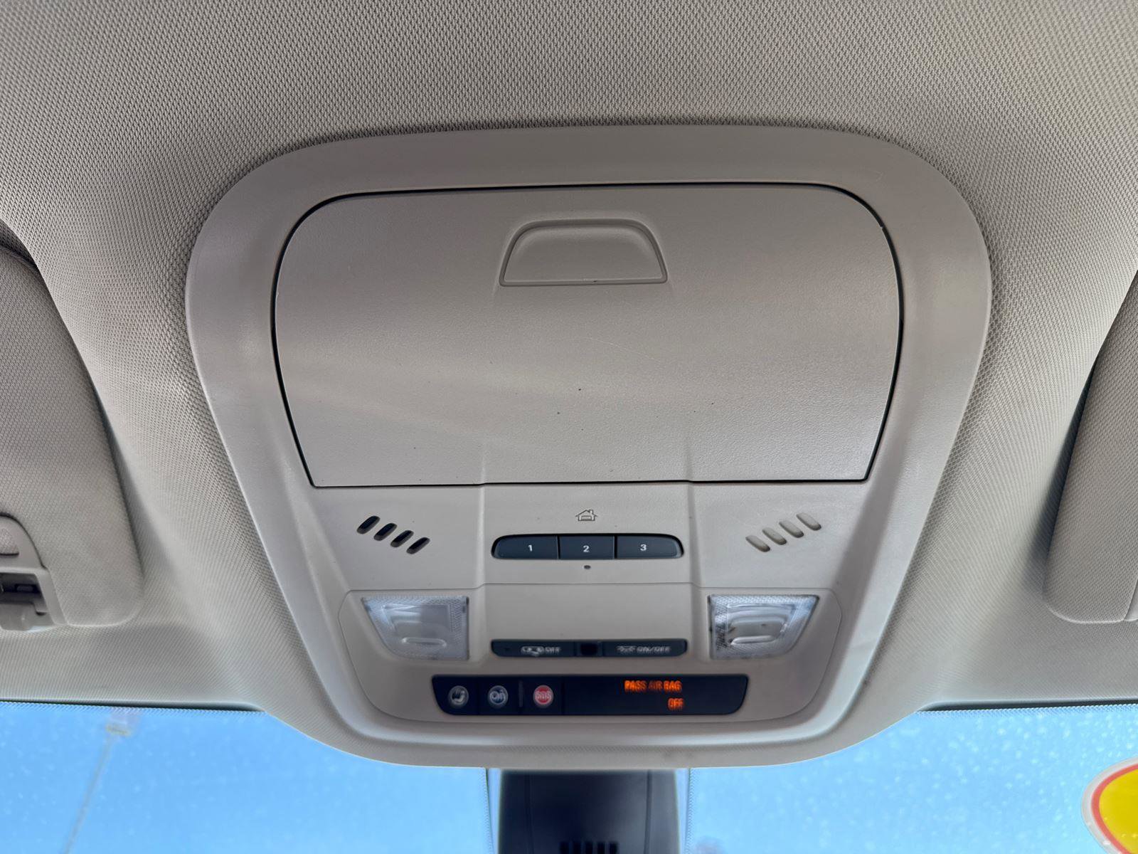 Used 2019 Buick Enclave Essence FWD image 22