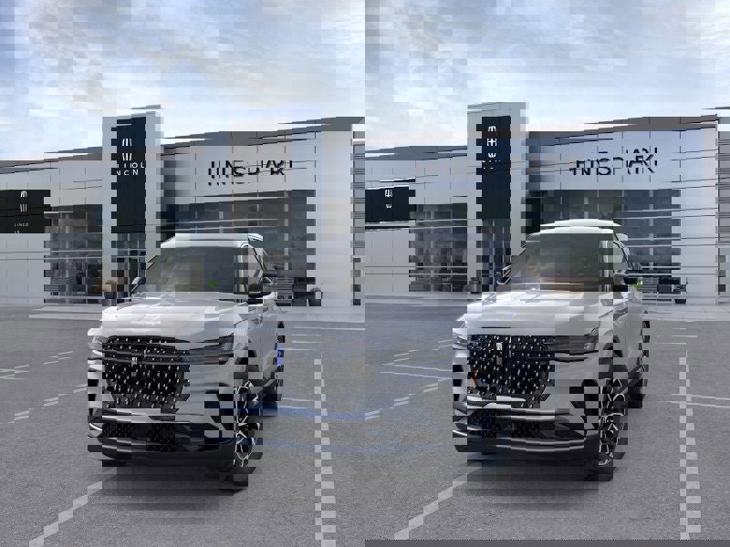 New 2026 Lincoln Nautilus Premier image 2