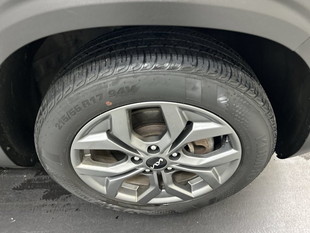 Certified 2024 Kia Seltos S AWD/4WD image 8