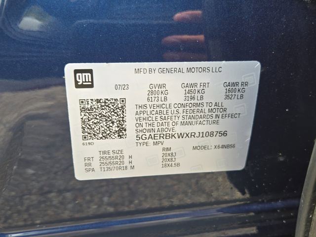 Used 2024 Buick Enclave Essence w/ Experience Buick Package FWD image 18