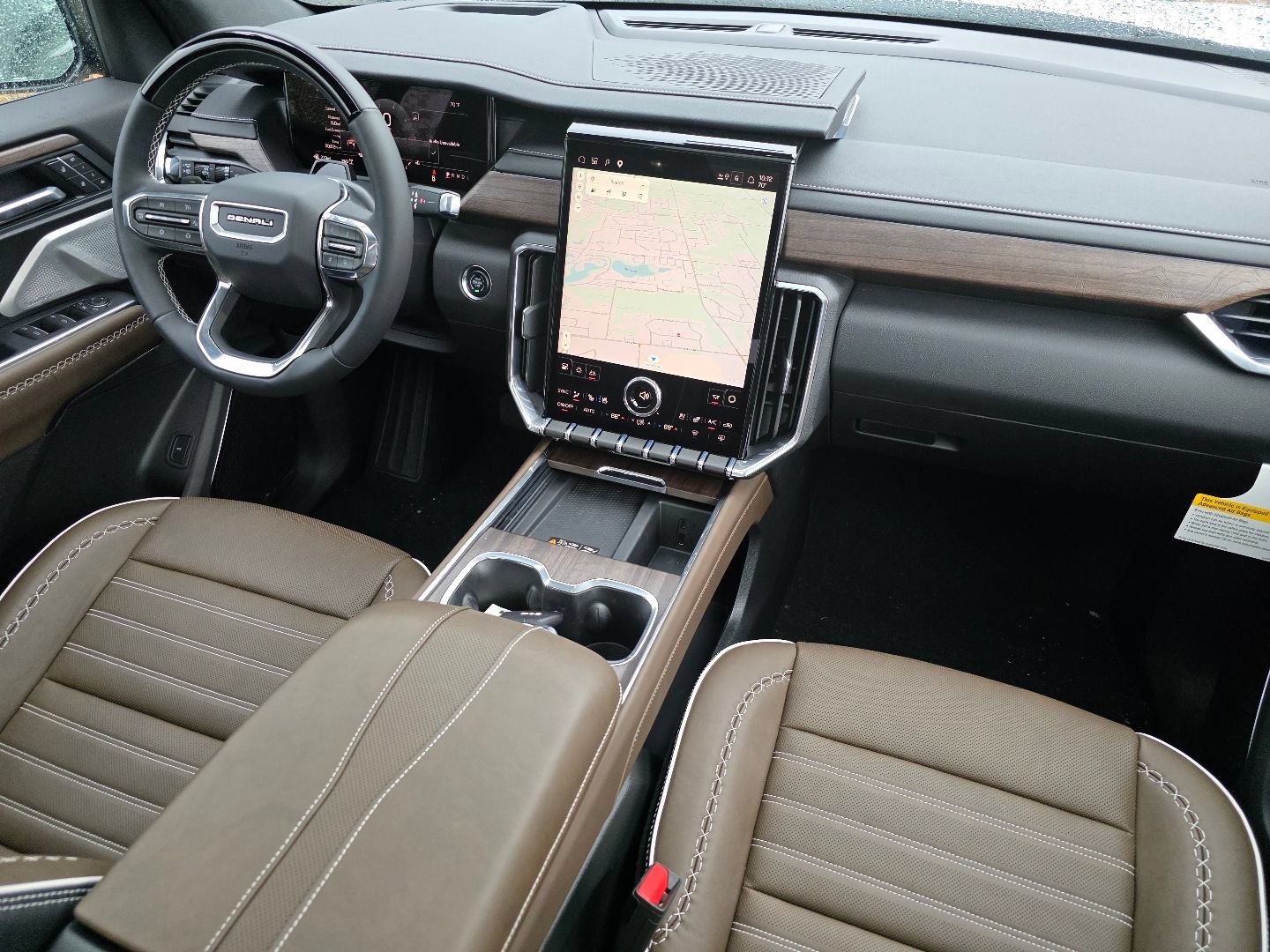New 2026 GMC Acadia Denali Ultimate w/ LPO, Floor Liner Package AWD/4WD image 25