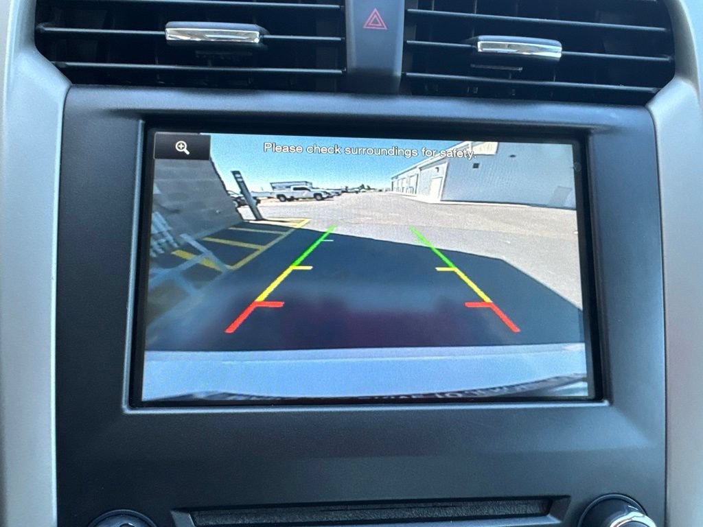 Used 2016 Ford Fusion SE w/ Equipment Group 502A FWD image 25