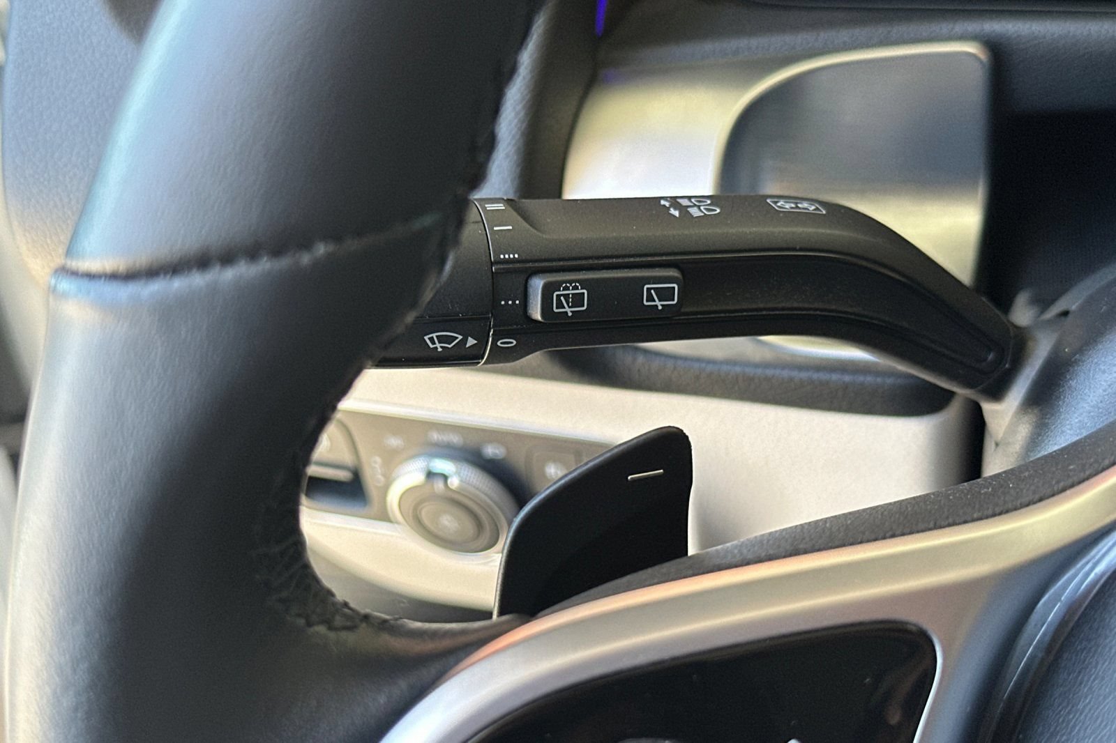 Certified 2023 Mercedes-Benz GLB 250 4MATIC image 32