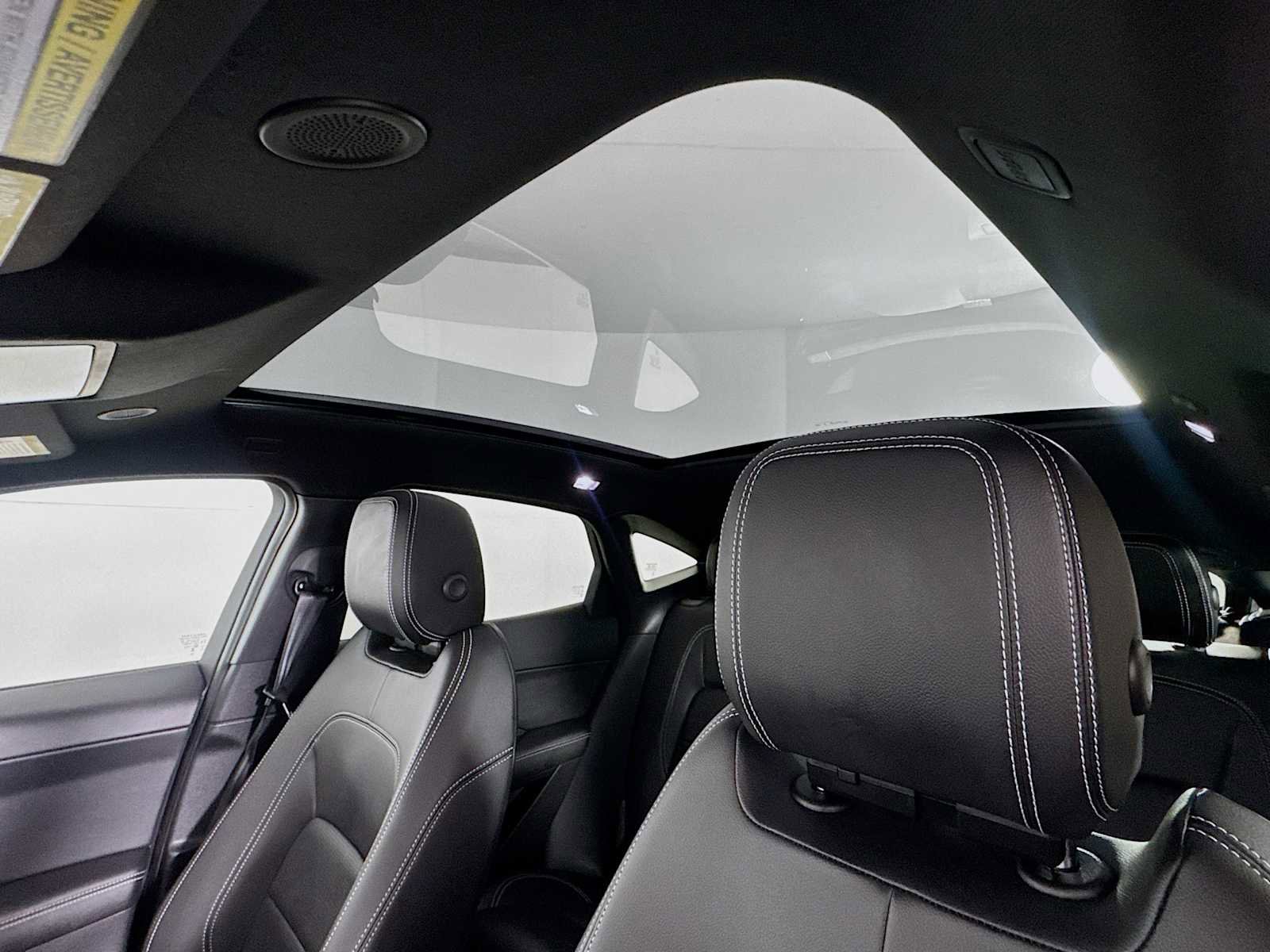 Used 2024 Jaguar E-PACE R-Dynamic SE image 13