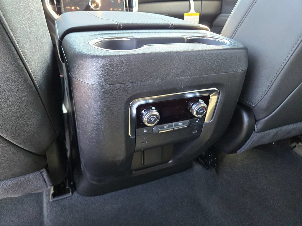 New 2026 GMC Yukon Elevation AWD/4WD image 20