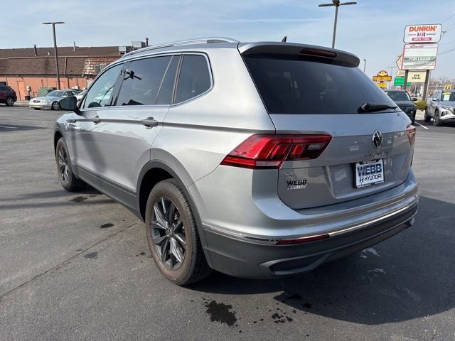 Used 2024 Volkswagen Tiguan SE image 9