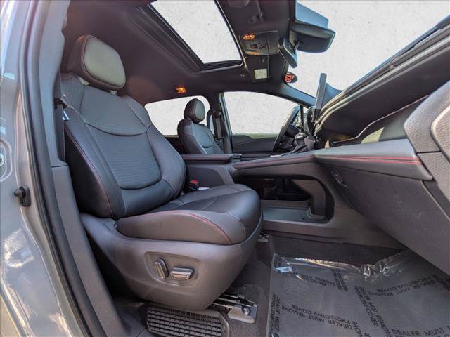 Used 2026 Toyota Sienna XSE AWD/4WD image 20