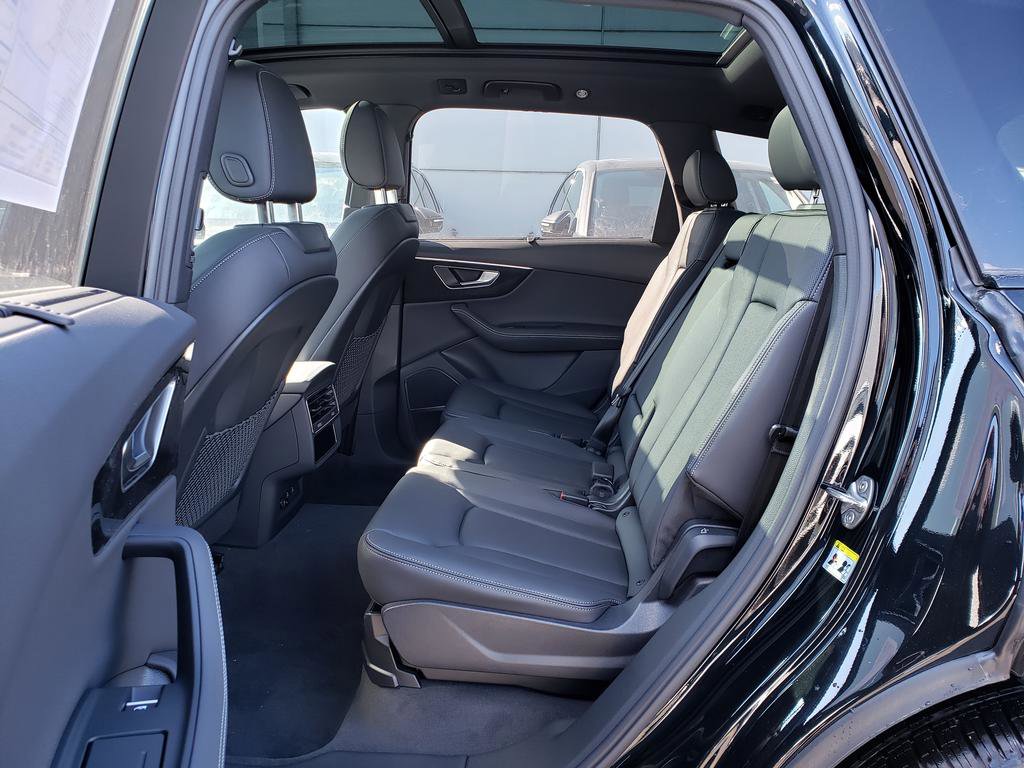 New 2026 Audi Q7 3.0T Premium Plus AWD/4WD image 8