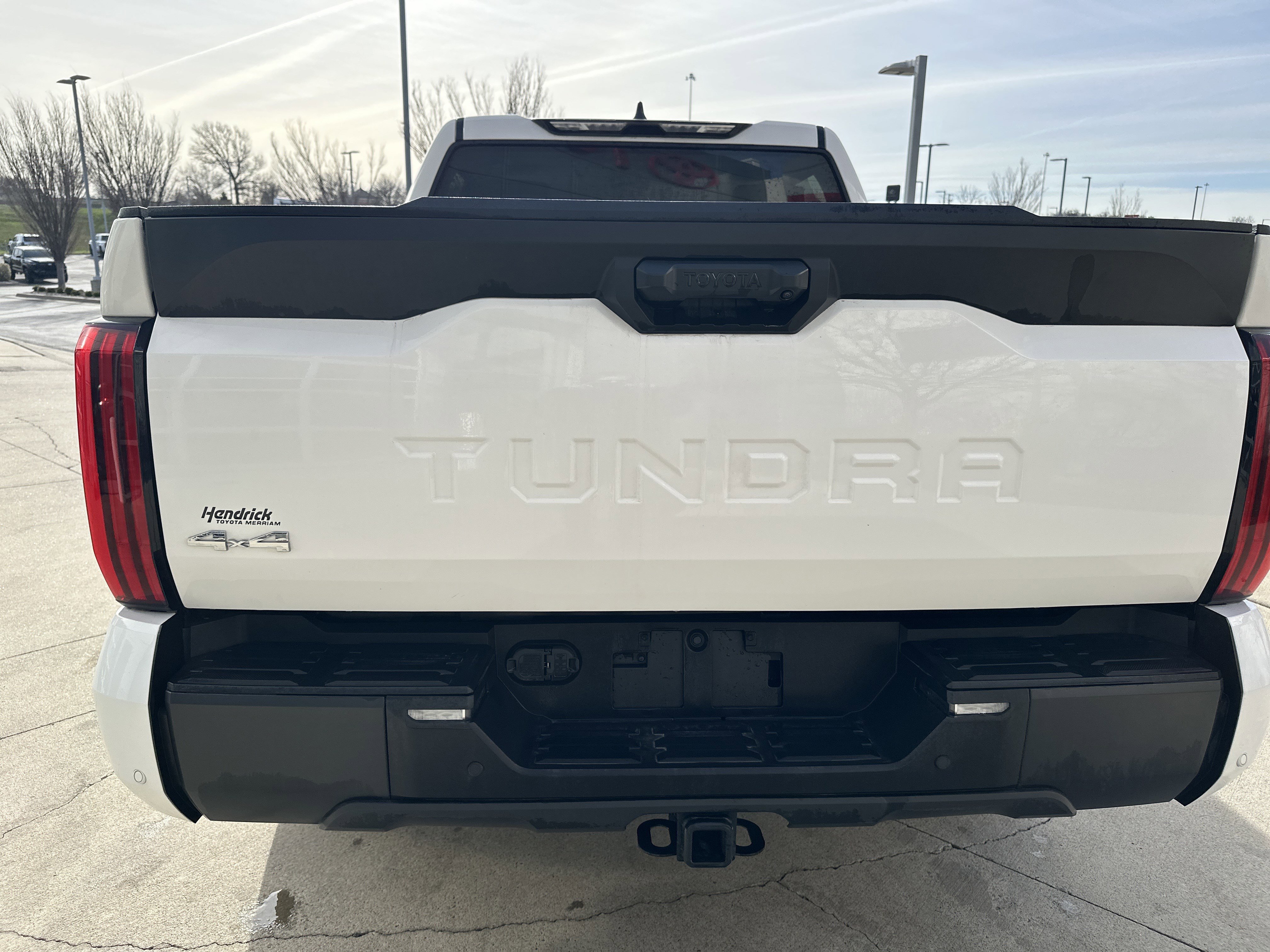 Used 2024 Toyota Tundra SR5 w/ SR5 Convenience Package image 8