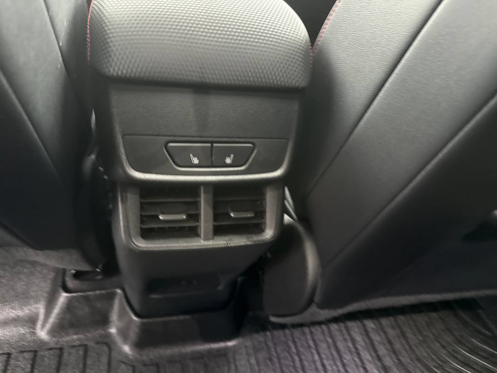Used 2025 Chevrolet Equinox RS w/ Convenience Package III AWD/4WD image 23