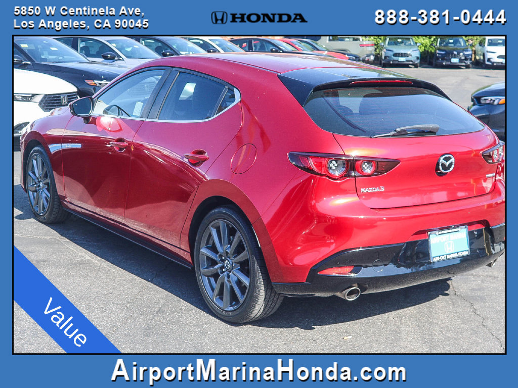 Used 2020 MAZDA MAZDA3 Hatchback FWD image 6