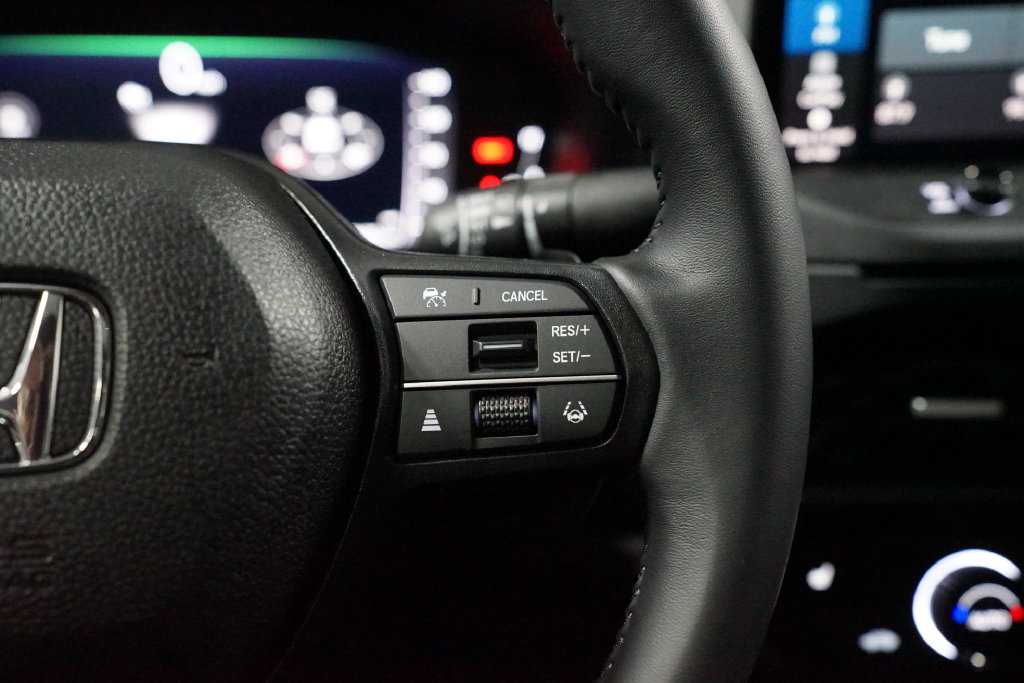 Used 2025 Honda Accord EX-L image 13