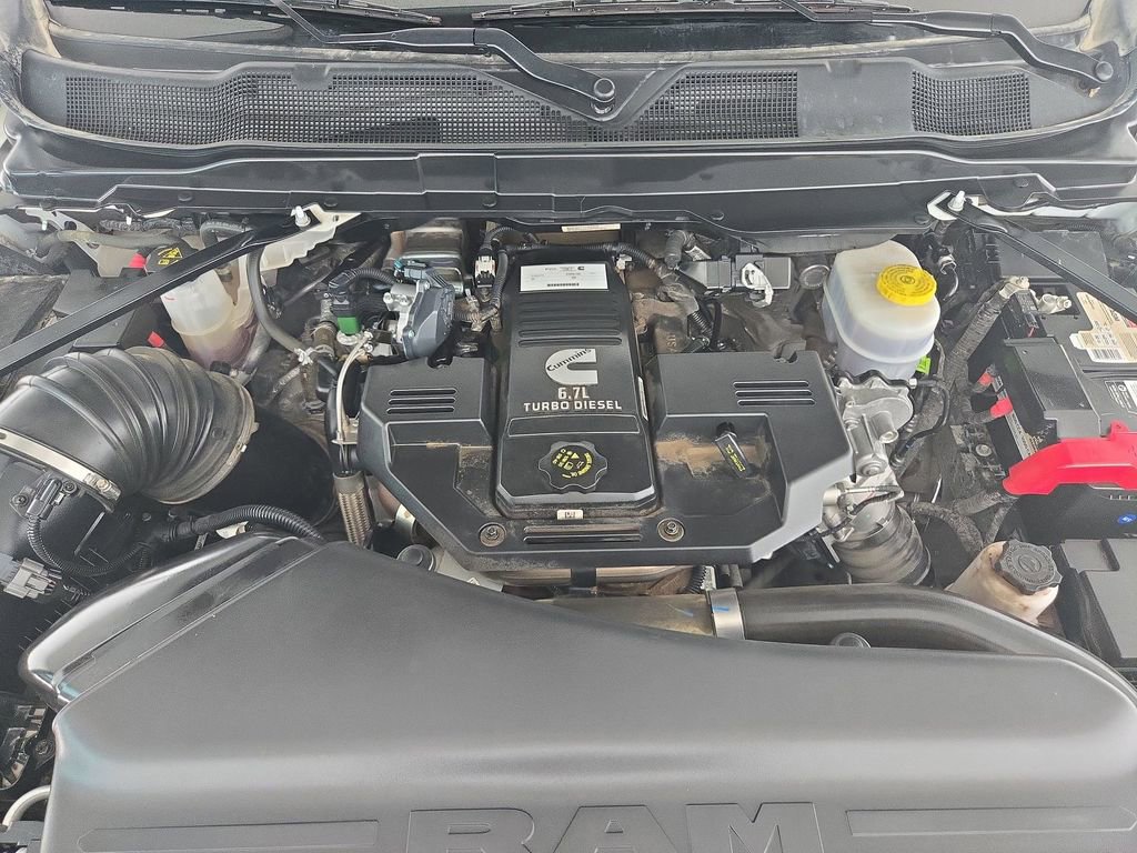 Used 2024 RAM 2500 Laramie w/ Safety Group AWD/4WD image 36