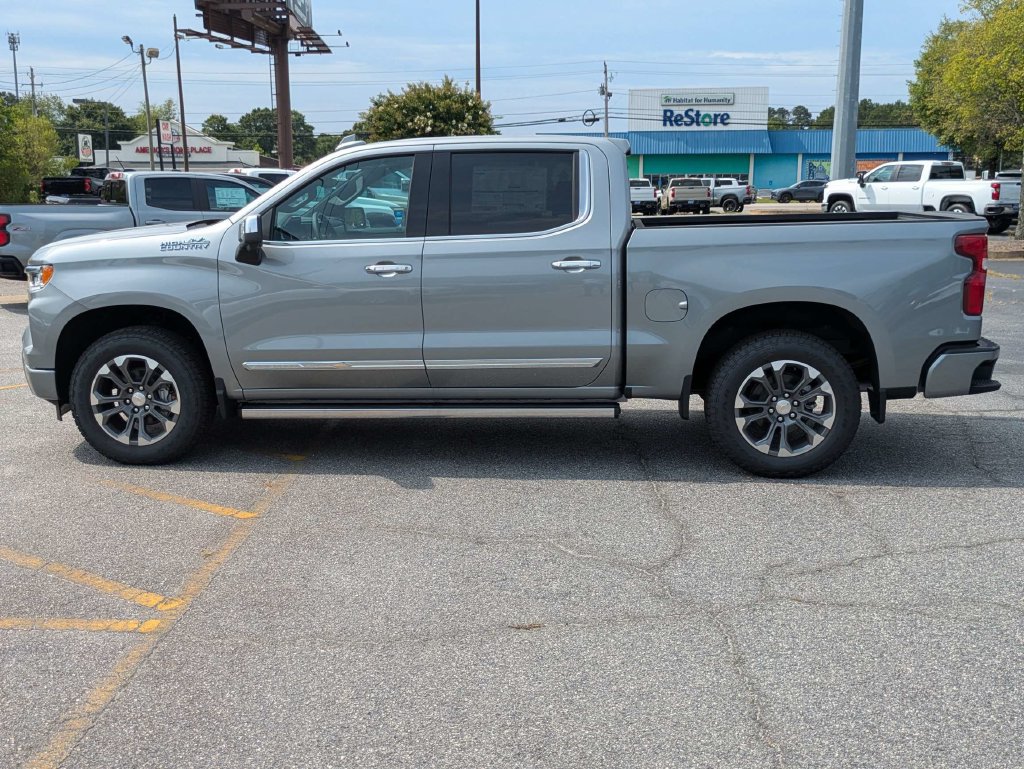 New 2026 Chevrolet Silverado 1500 High Country w/ Technology Package AWD/4WD image 7