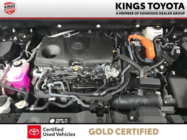 Used 2025 Toyota RAV4 XLE AWD/4WD image 19