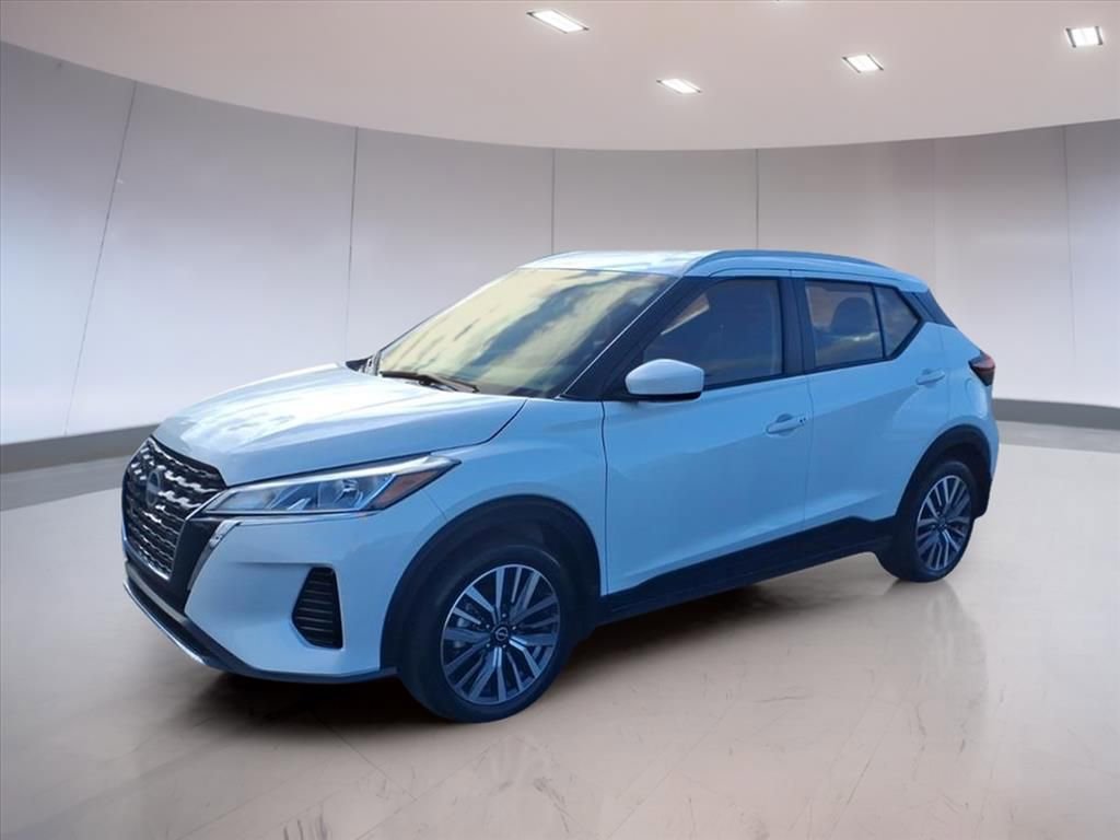 Used 2024 Nissan Kicks SV image 7