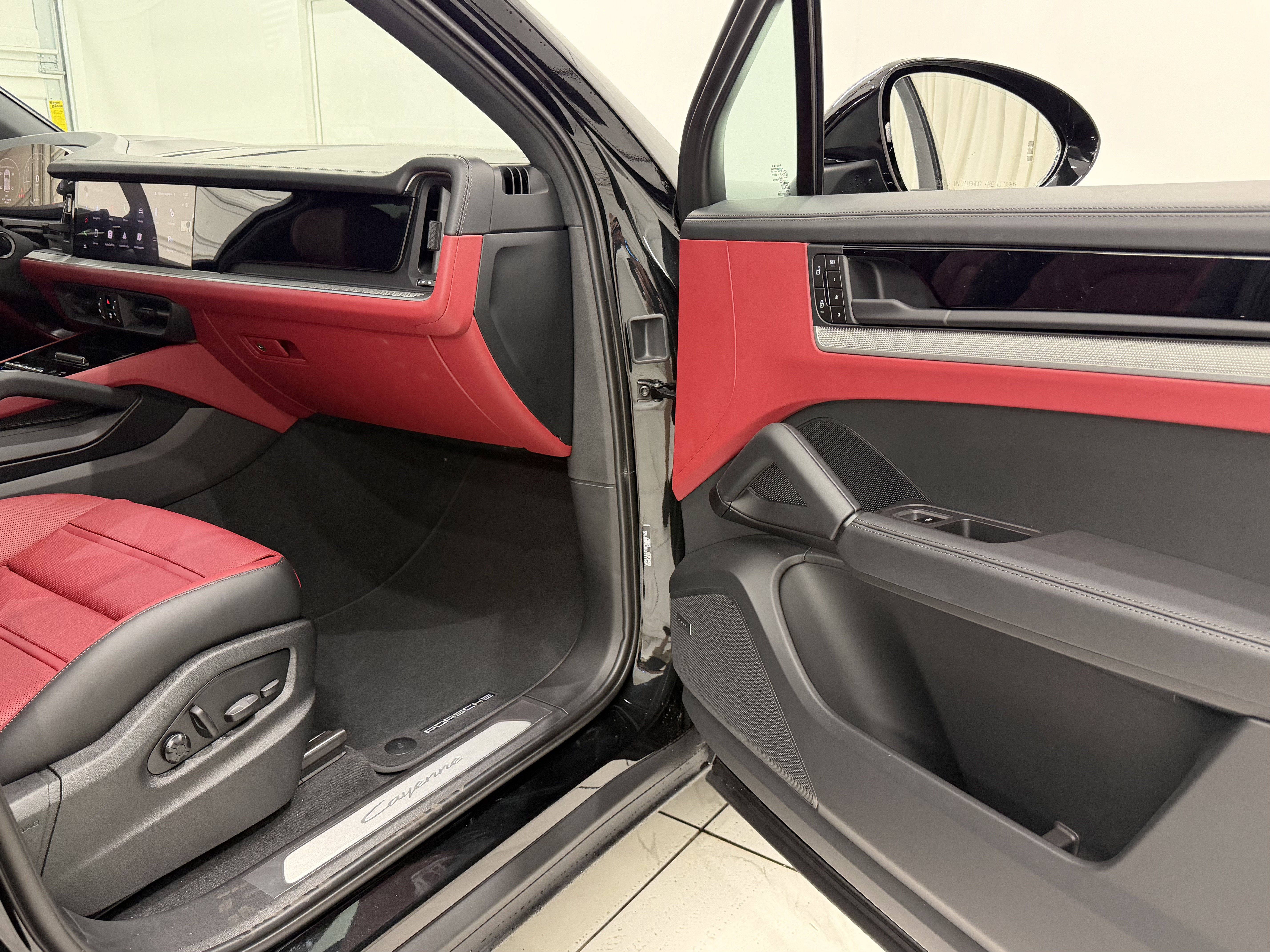 New 2026 Porsche Cayenne AWD/4WD image 22