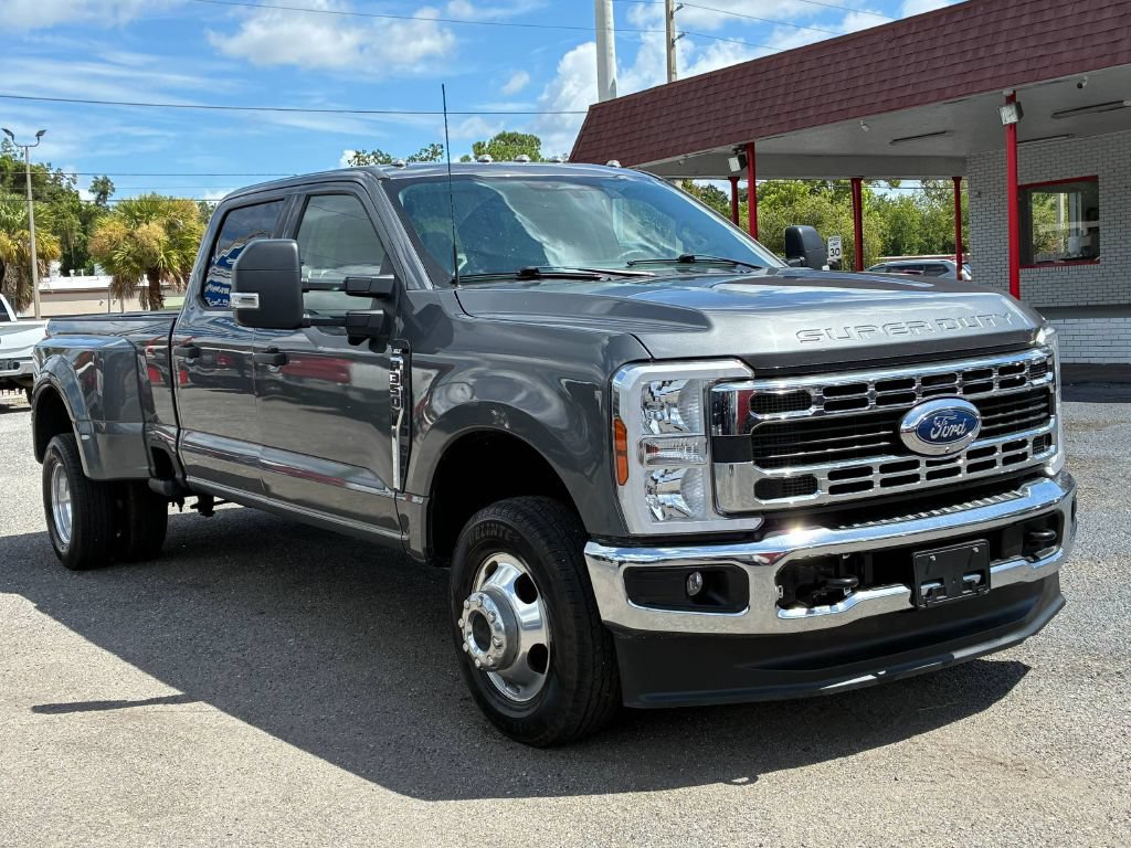 Used 2024 Ford F350 XLT w/ 360-Degree Camera Package AWD/4WD image 8