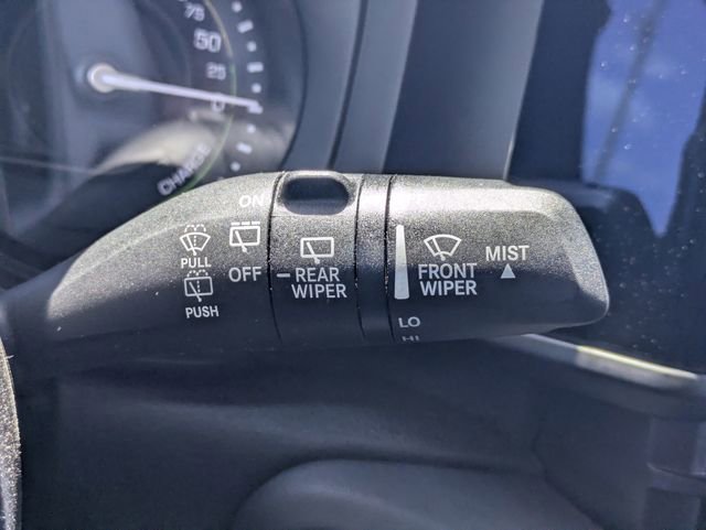 Used 2025 Jeep Wrangler Unlimited Sahara image 25