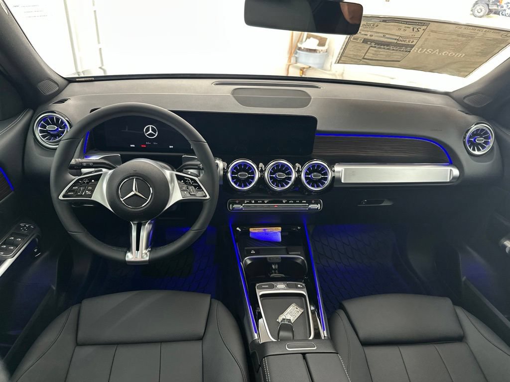 New 2026 Mercedes-Benz GLB 250 4MATIC image 21