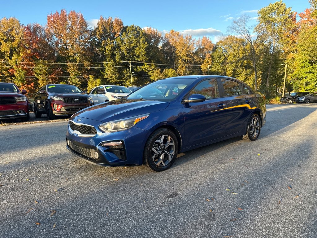 Used 2021 Kia Forte LXS image 2