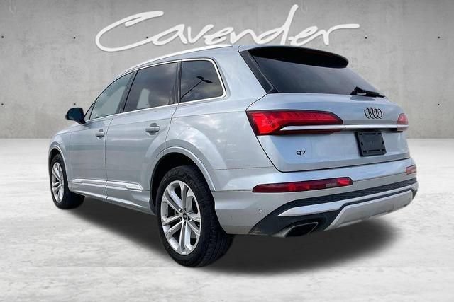 Used 2025 Audi Q7 3.0T Premium Plus AWD/4WD image 6