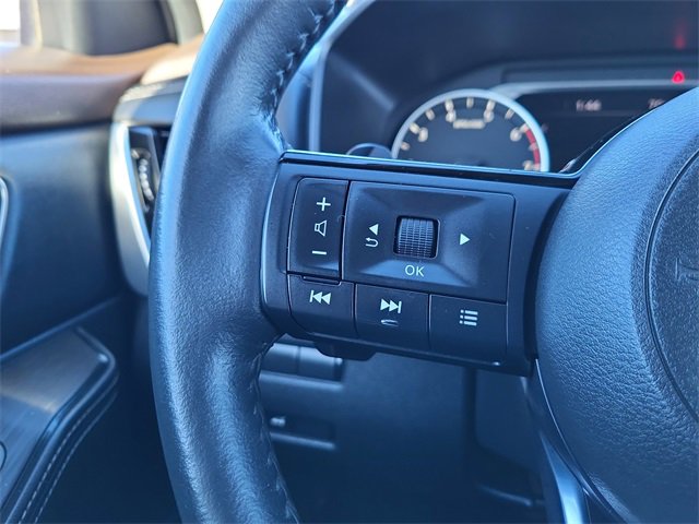 Used 2021 Nissan Rogue SL w/ Premium Package image 23