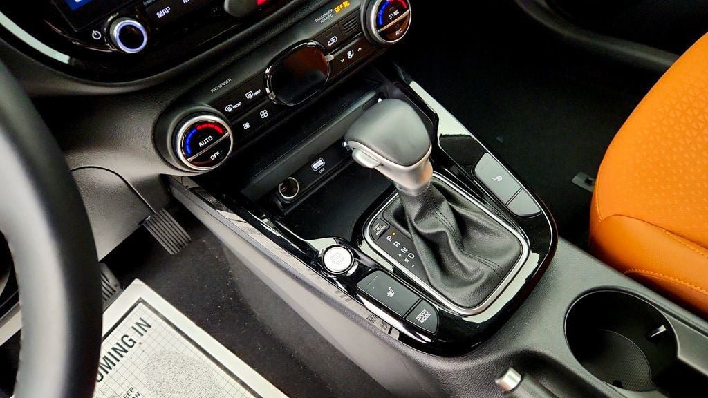 Used 2025 Kia Soul EX FWD image 15