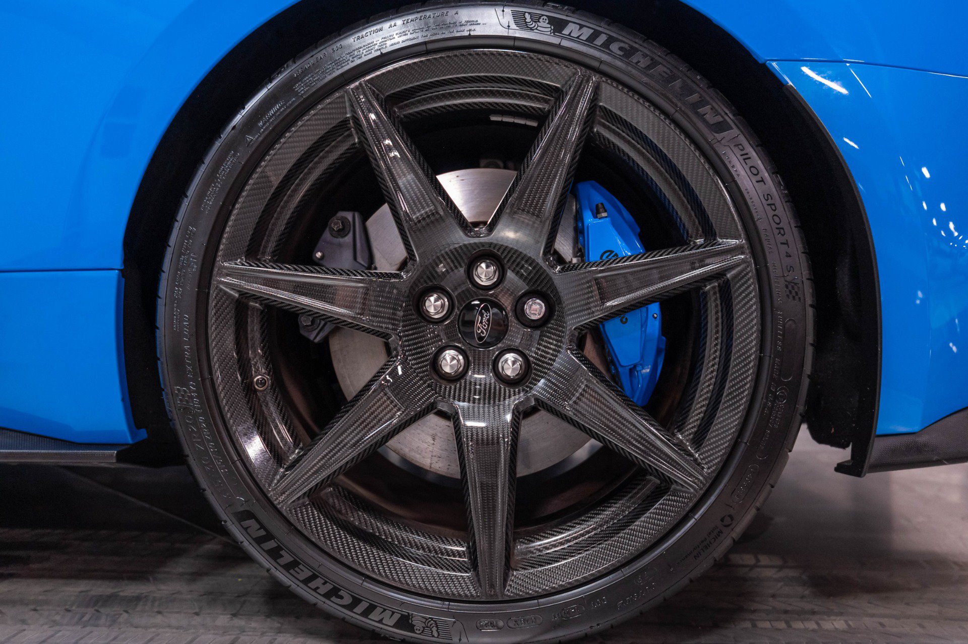Used 2022 Ford Mustang Shelby GT500 w/ Carbon Fiber Track Pack RWD image 41